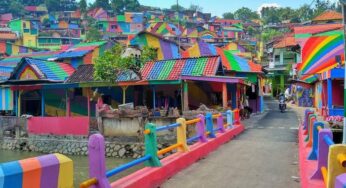 Turning A Slum Into A Work Of Art – The Indonesian Rainbow Village Shows The Way