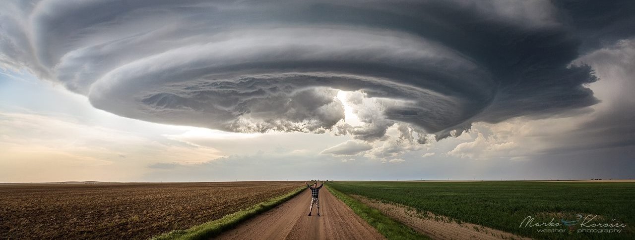 Storm Chaser Creates Memorable Photographs Of Nature’s Fury