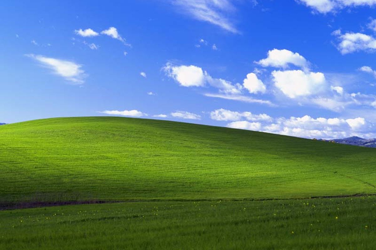 Remember O’Rear’s Windows XP ‘Bliss’ Wallpaper? He Just Came Out With Three More!