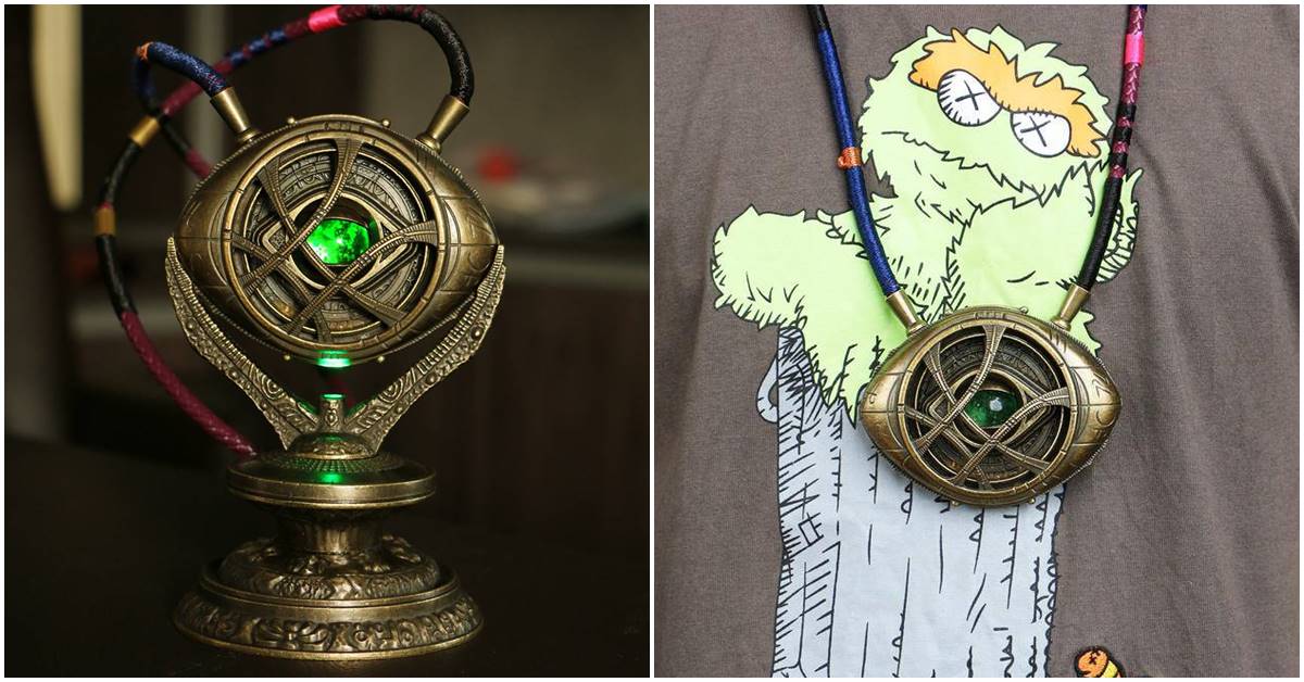 The Eye Of Agamotto Necklace Is An Indispensable Accessory For Doctor Strange Costume